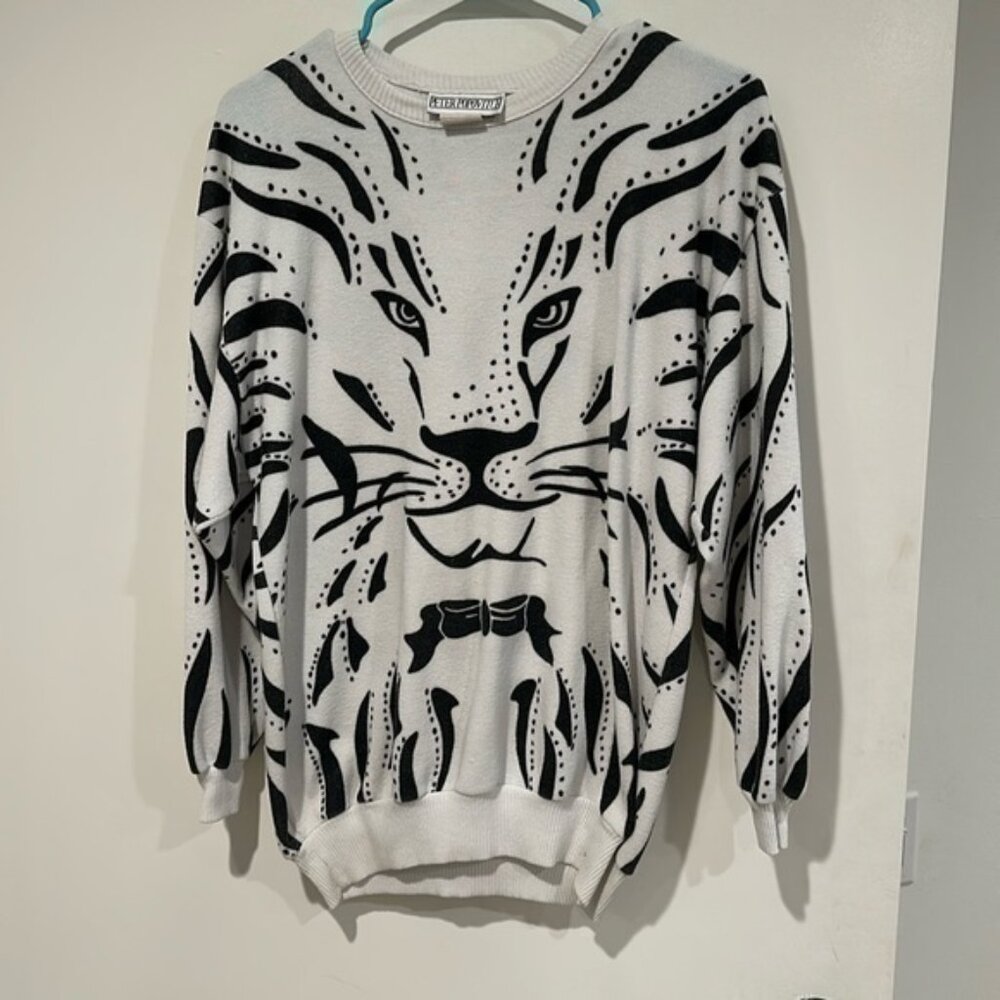 Rare lion, sweater, vintage